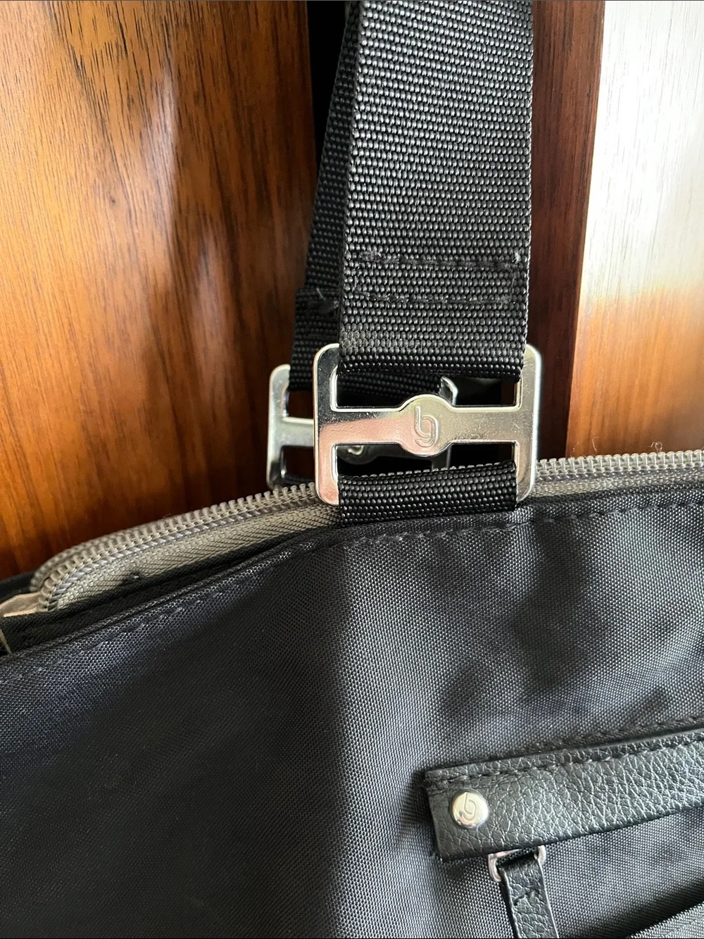 Baggallini Black Nylon Messenger Tote with Front Pockets